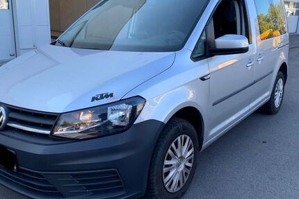 VW Caddy 179.000 km 9.800 &euro; Sindelfingen 71065