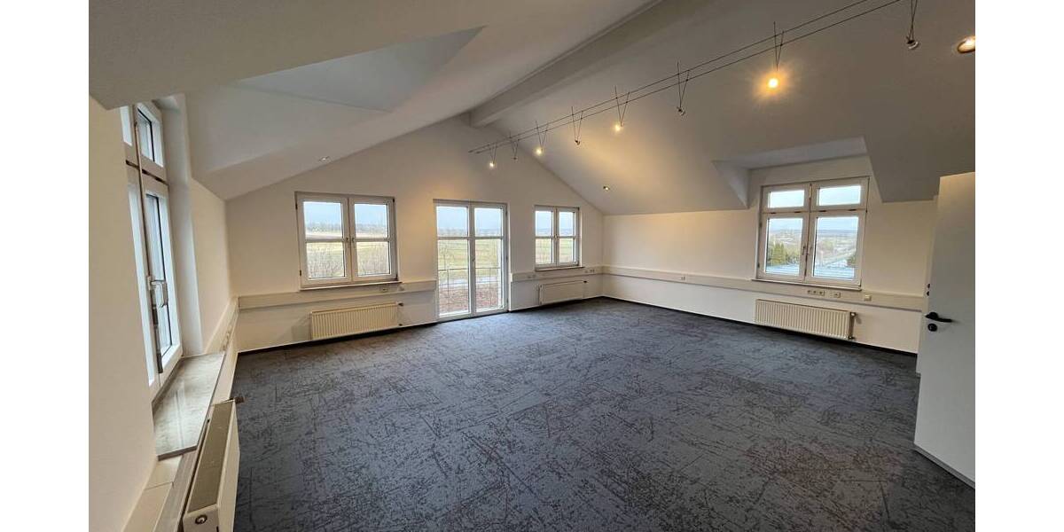 Gewerbeobjekt Holzgerlingen - 1.326&euro; | Angebot:25704277