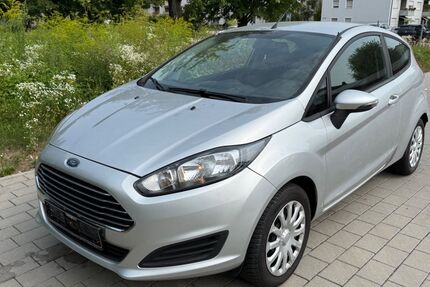 Ford Fiesta 182.000 km 3.300 € Fellbach - Stuttgart 70736
