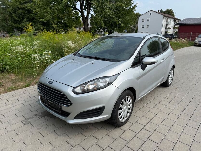 Ford Fiesta 182.000 km 3.300 € Fellbach - Stuttgart 70736