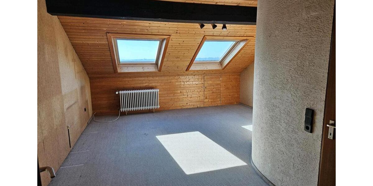 Reihenhaus Herrenberg - 5 Zimmer, 140 m&sup2;, 480.000&euro; | Angebot:25838537