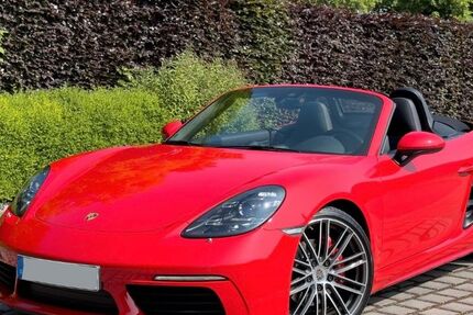 Porsche Boxster 38.200 km 64.745 € Tübingen 72072
