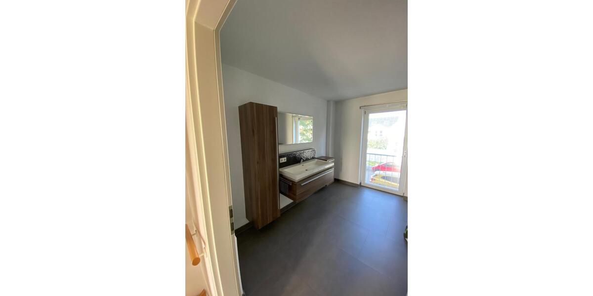Reihenhaus Esslingen am Neckar Hegensberg - 4 Zimmer, 114 m&sup2;, 570.000&euro; | Angebot:26757140
