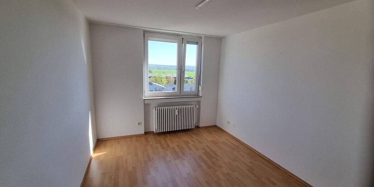 Etagenwohnung Kornwestheim - 3 Zimmer, 84 m&sup2;, 312.000&euro; | Angebot:26343978
