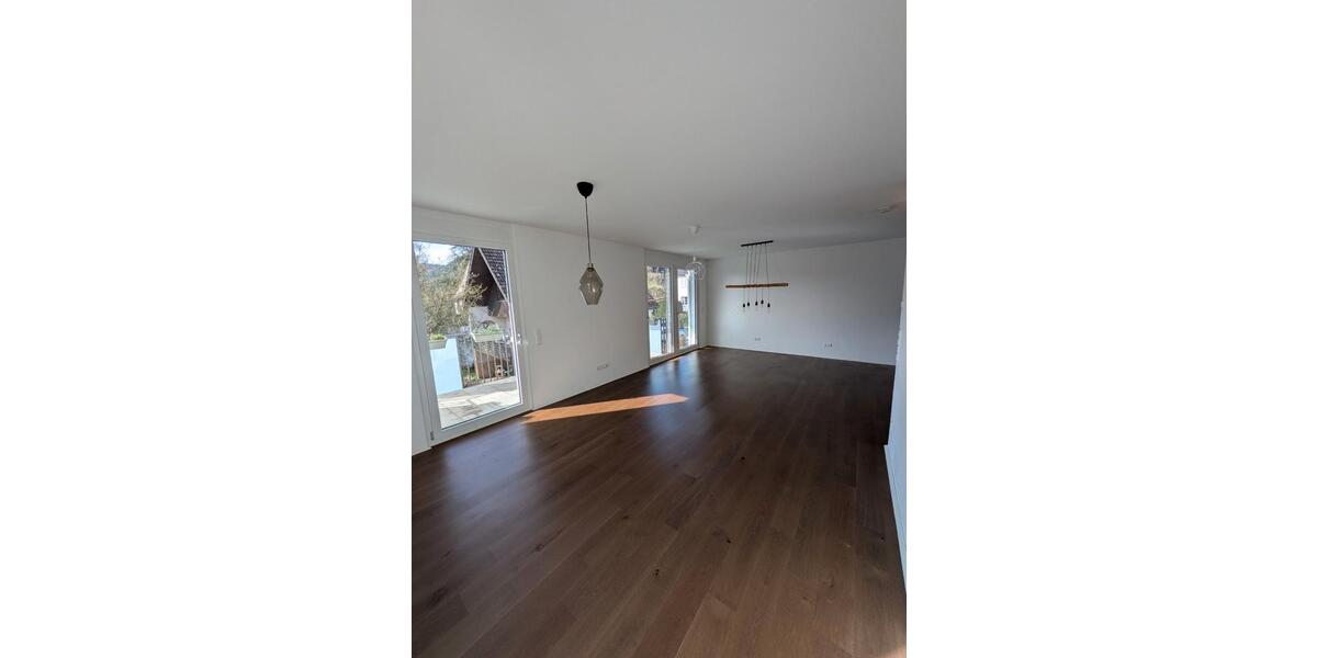 Etagenwohnung Calw - 4.5 Zimmer, 110 m&sup2;, 475.000&euro; | Angebot:26349894