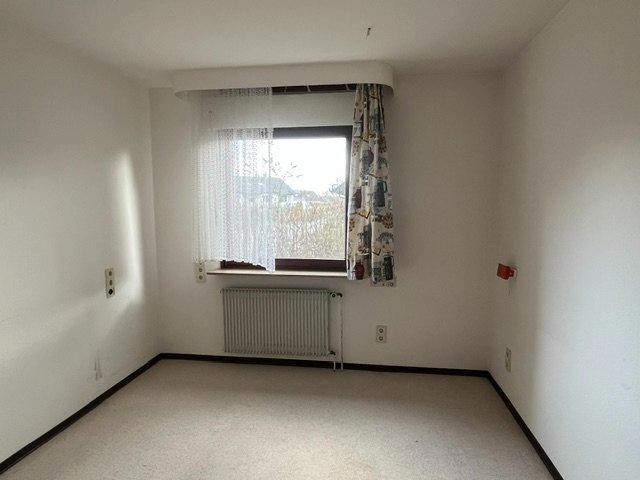 Einfamilienhaus Herrenberg - 3.5 Zimmer, 240 m&sup2;, 629.000&euro; | Angebot:26987397