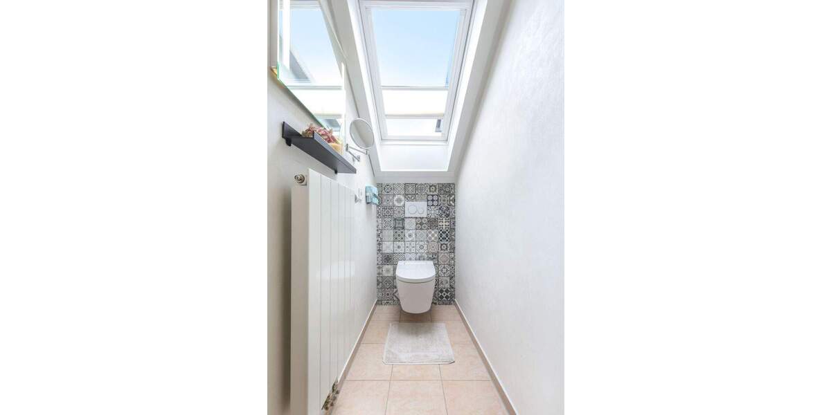 Einfamilienhaus Böblingen - 8 Zimmer, 206 m&sup2;, 949.000&euro; | Angebot:25896630