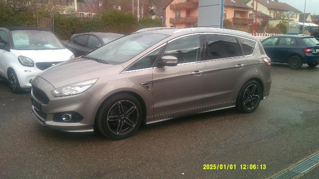 Ford S-Max 112.950 km 16.990 &euro; Illingen - Schützingen 75428