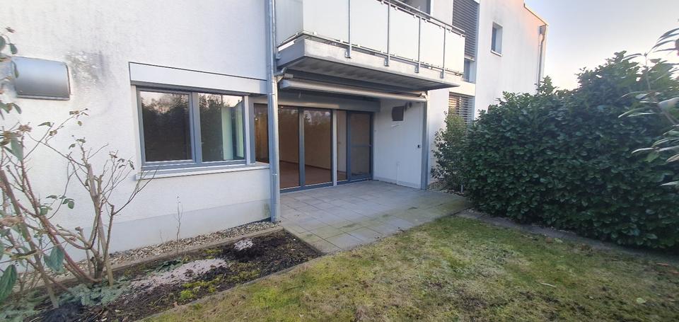 Erdgeschoßwohnung Sindelfingen Darmsheim - 3 Zimmer, 83 m&sup2;, 1.495&euro; | Angebot:25591058