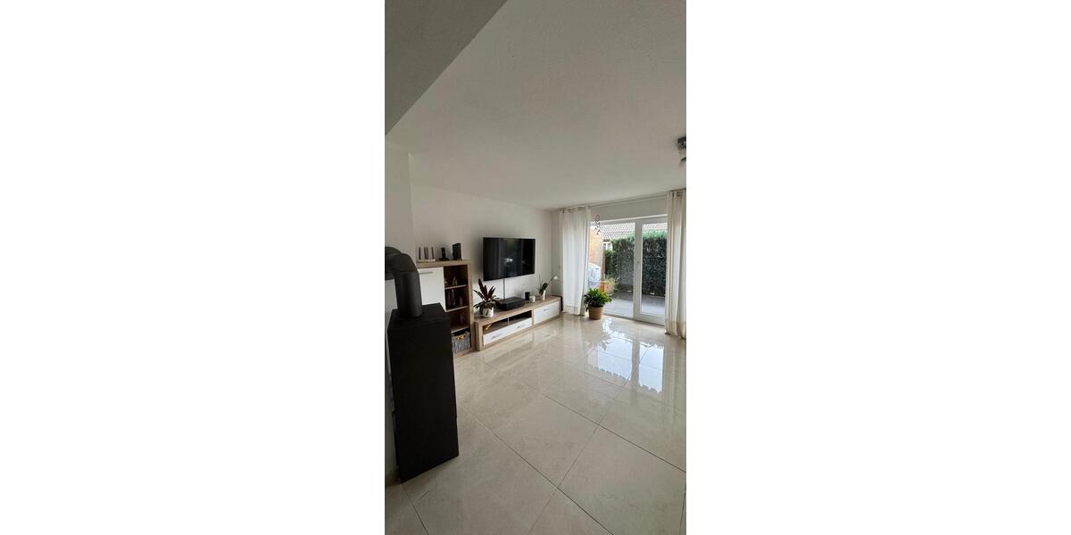 Reihenhaus Schömberg - 7 Zimmer, 160 m&sup2;, 480.000&euro; | Angebot:26616505