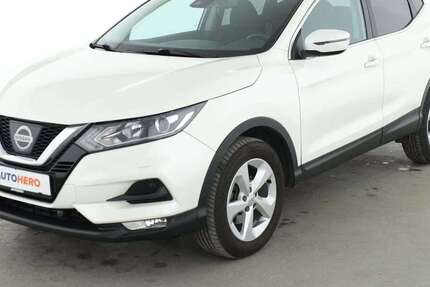 Nissan Qashqai 81.108 km 14.700 &euro; Stuttgart 70195