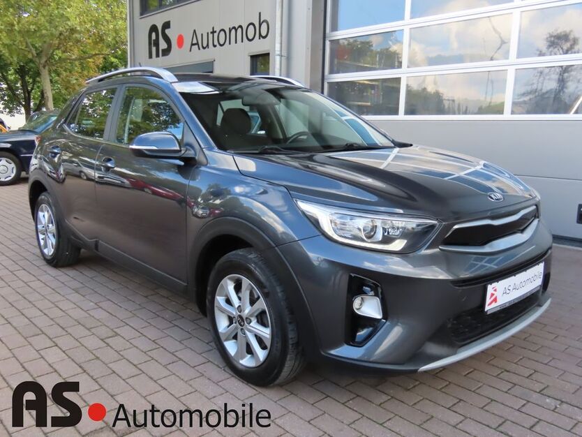Kia Stonic 155.000 km 11.990 € Stuttgart 70329