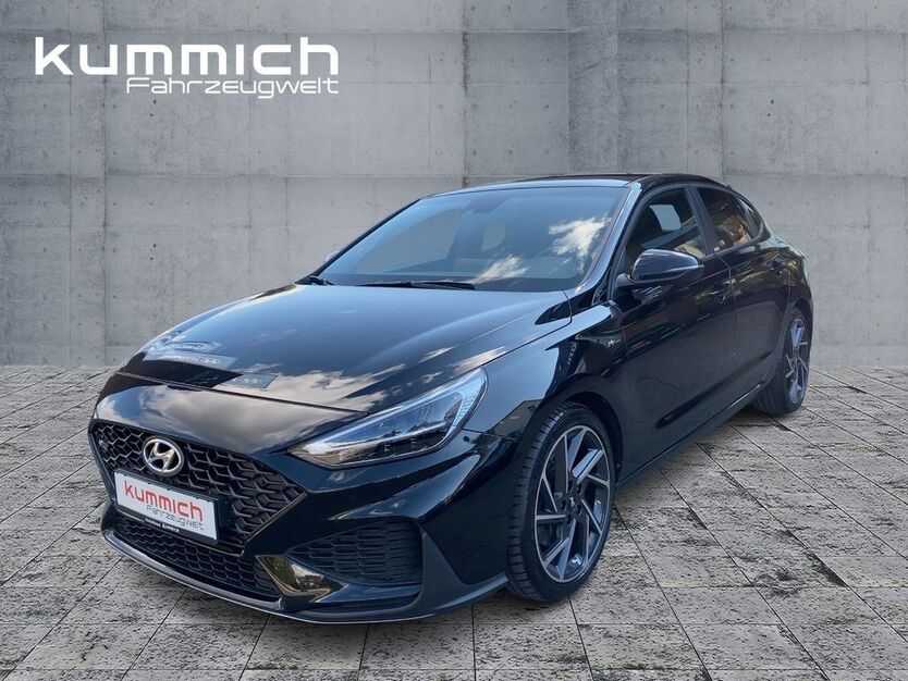 Hyundai i30 45.001 km 20.900 € Filderstadt 70794