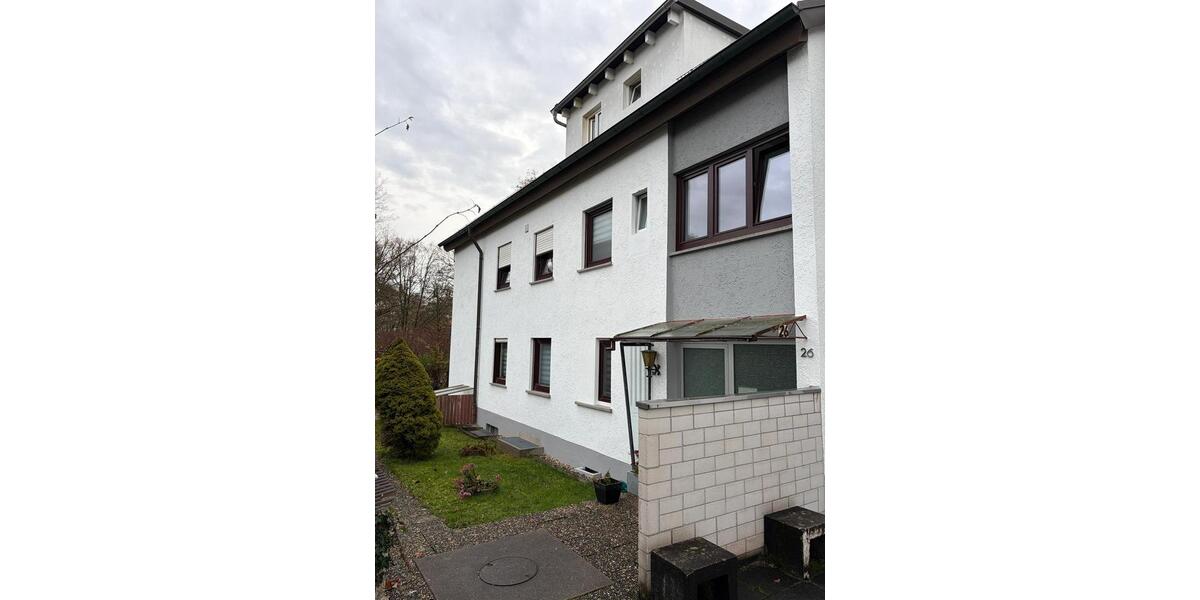 5 Zimmer Wohnung mit Balkon und Garage in Böblingen 5 zimmer