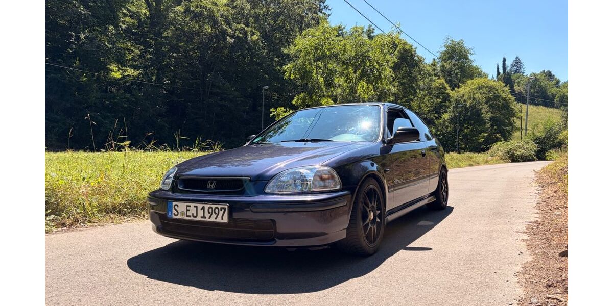 Honda Civic 87.000 km 7.000 &euro; Stuttgart 70569