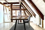 Renningen: Exklusive Maisonette-LoftWohnung im Fachwerkhaus - mit EBK & Tageslichtbad