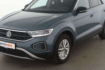 VW T-Roc 18.000 km 23.900 € Stuttgart 70195