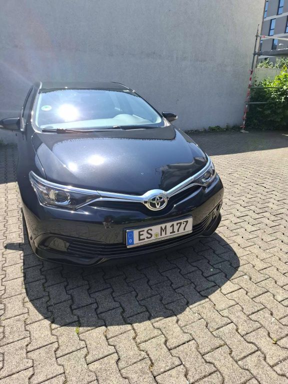 Toyota Auris 30.000 km 13.000 € Esslingen 73730