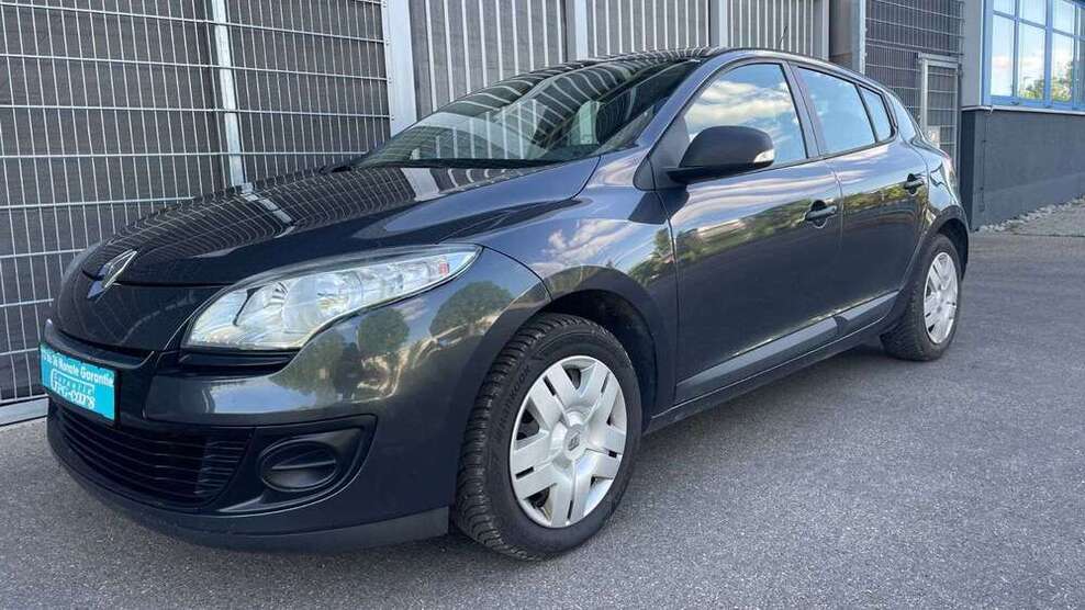 Renault Megane 150.000 km 4.500 € Holzgerlingen 71088