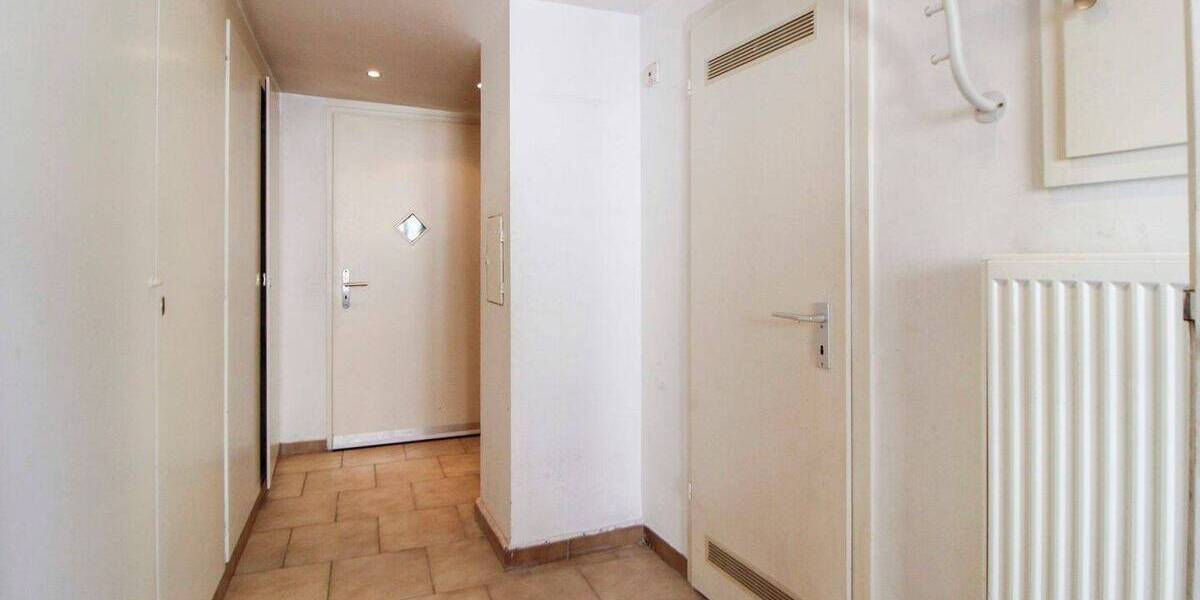 Doppelhaushälfte Stuttgart Weilimdorf - 7 Zimmer, 170 m&sup2;, 399.000&euro; | Angebot:26930001