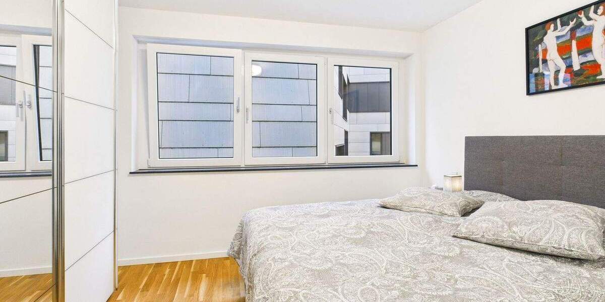 Etagenwohnung Stuttgart Feuerbach - 3 Zimmer, 94 m&sup2;, 2.020&euro; | Angebot:24683701