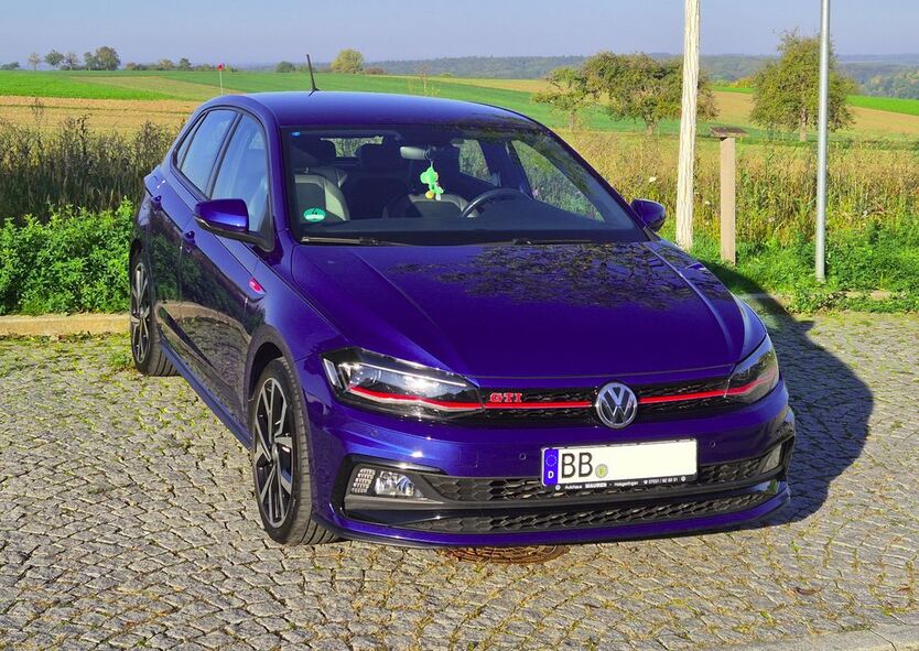 VW Polo 89.725 km 19.950 € Holzgerlingen 71088
