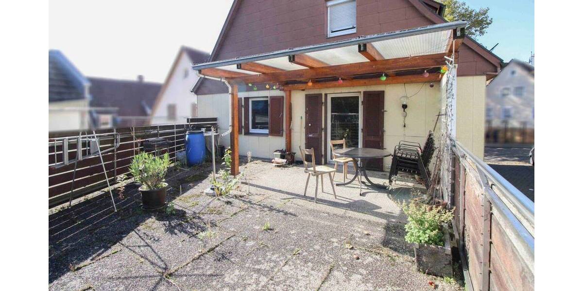 Mehrfamilienhaus, Wohnhaus Stuttgart Heumaden - 9 Zimmer, 398.000&euro; | Angebot:25958075