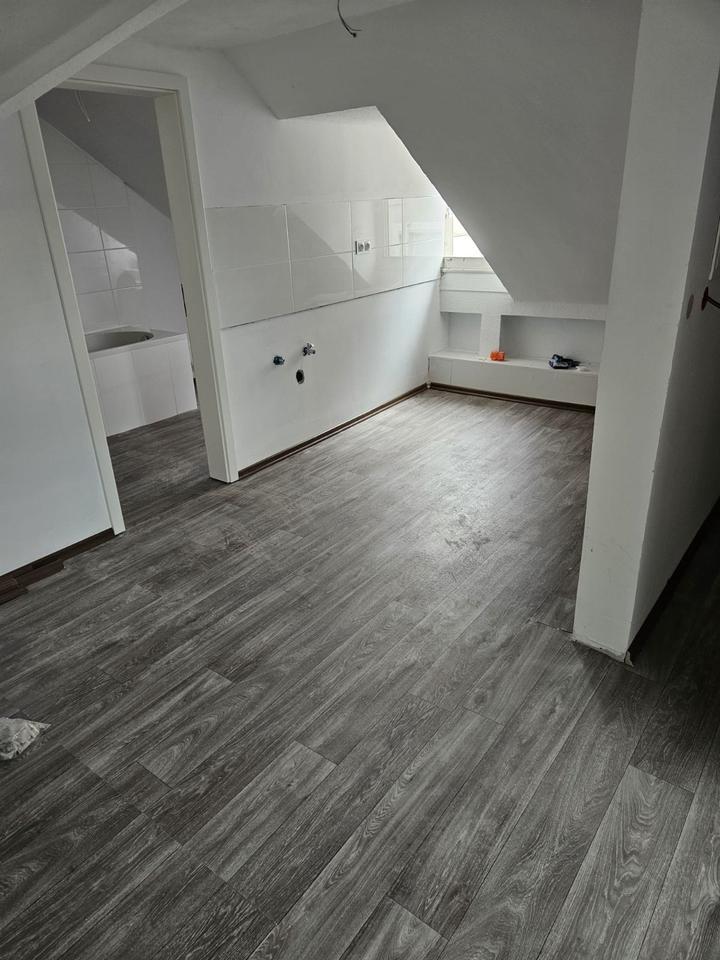 06.07 2 ZKB Wohnung in Nagoldstr 75 Stuttgart-Münster zu vermieten