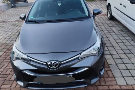 Toyota Avensis 154.300 km 11.300 € Schönaich 71101