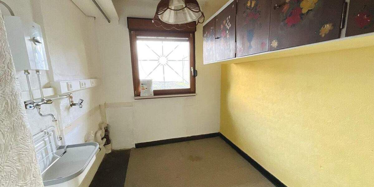 Doppelhaushälfte Stuttgart Luginsland - 5 Zimmer, 110 m&sup2;, 400.000&euro; | Angebot:25679818