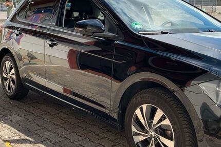VW Polo 181.557 km 8.100 &euro; Sindelfing 71067