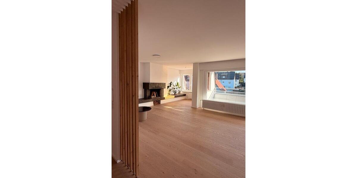 Dachgeschoßwohnung Kornwestheim - 4 Zimmer, 108 m&sup2;, 560.000&euro; | Angebot:25641429