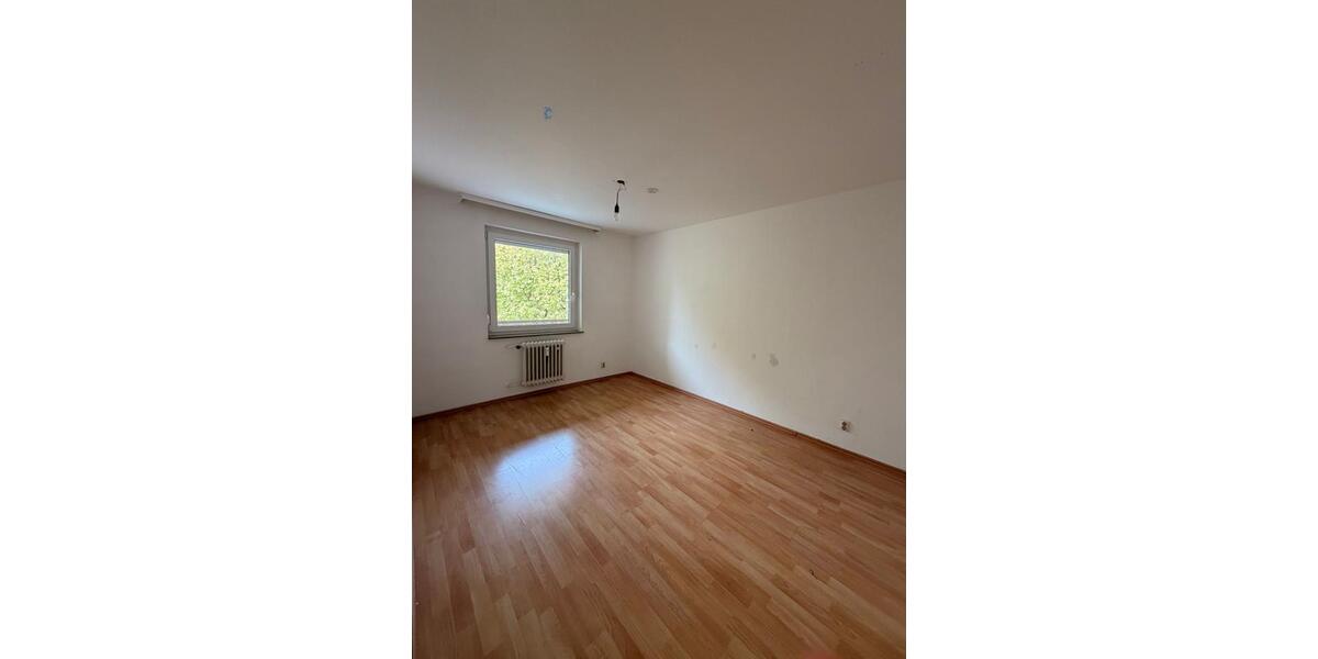 Etagenwohnung Esslingen am Neckar Brühl - 2.5 Zimmer, 53 m&sup2;, 175.000&euro; | Angebot:26381914