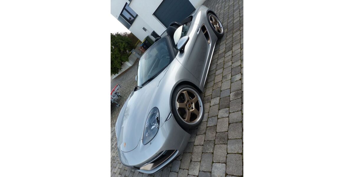 Porsche Boxster 1.850 km 111.480 &euro; Wurmberg 75449