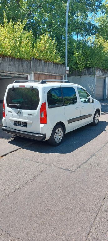 Citroen Berlingo 137.000 km 6.600 € Stuttgart 70376