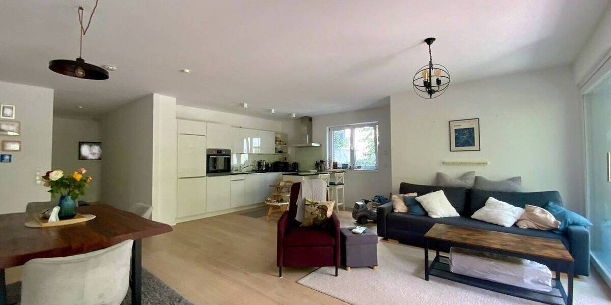 Etagenwohnung Stuttgart / Stuttgart-West West - 3 Zimmer, 120 m&sup2;, 2.310&euro; | Angebot:26863354