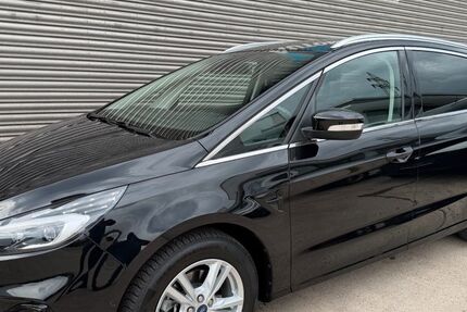 Ford S-Max 47.300 km 29.700 &euro; Sindelfingen 71065