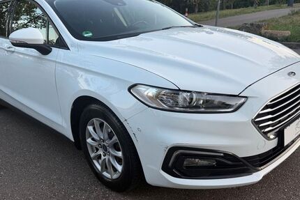 Ford Mondeo 144.000 km 10.499 &euro; Stuttgart 70469