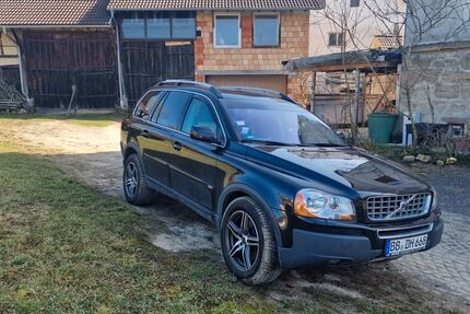 Volvo XC90 300.000 km 8.500 &euro; Gäufelden 71126