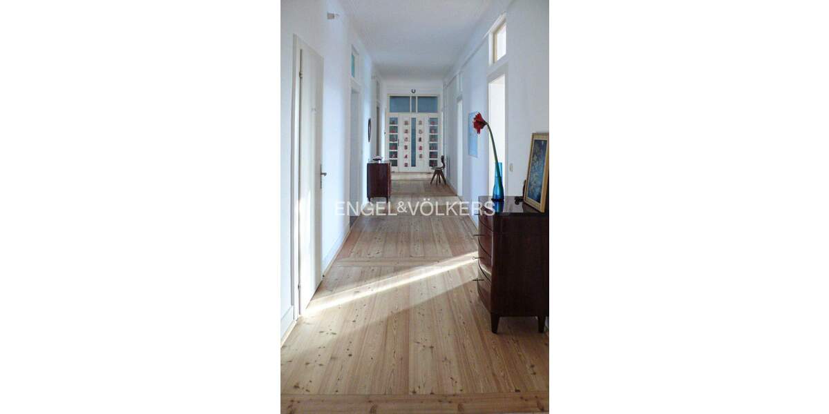 Etagenwohnung Tübingen Innenstadt - 8 Zimmer, 236 m&sup2;, 1.040.000&euro; | Angebot:24903170