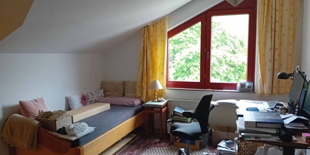 Etagenwohnung Sindelfingen Mitte - 3 Zimmer, 106 m&sup2;, 370.000&euro; | Angebot:26627567