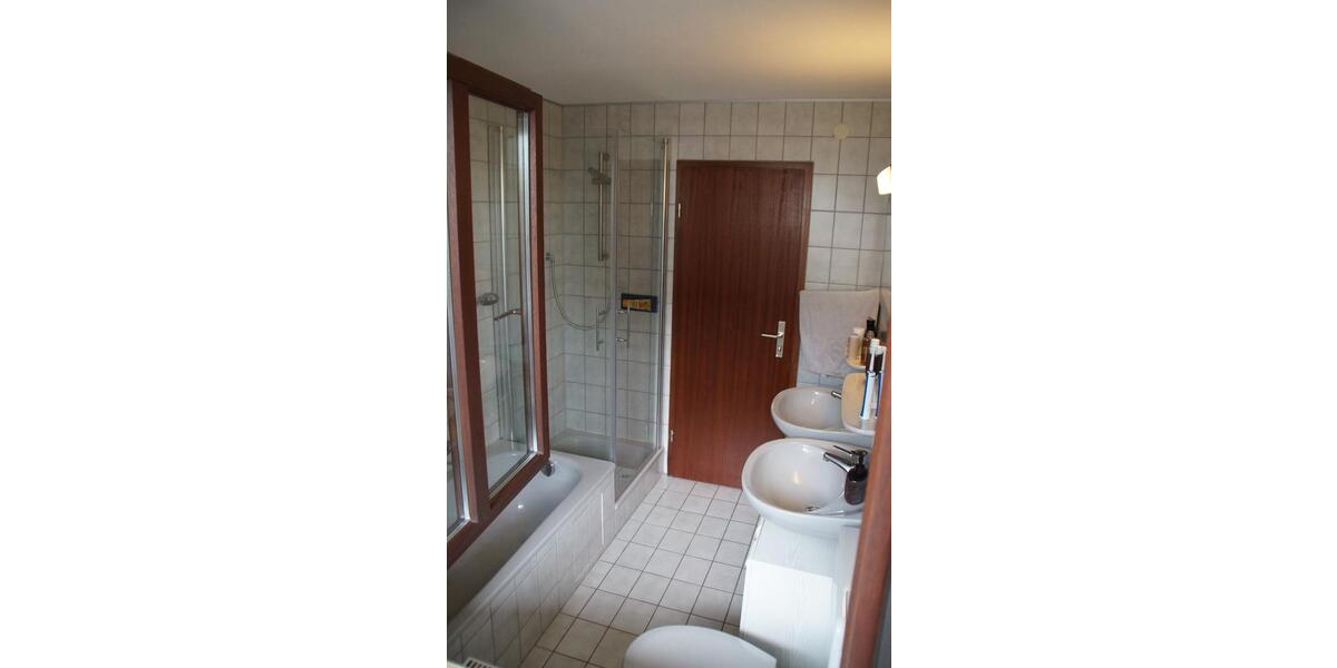 Etagenwohnung Ostfildern - 3 Zimmer, 63 m&sup2;, 1.100&euro; | Angebot:26463460