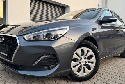 Hyundai i30 150.000 km 9.900 &euro; Stuttgart 70563