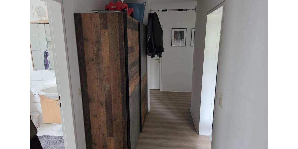 Etagenwohnung Freiberg am Neckar - 3.5 Zimmer, 105 m&sup2;, 1.200&euro; | Angebot:26462108