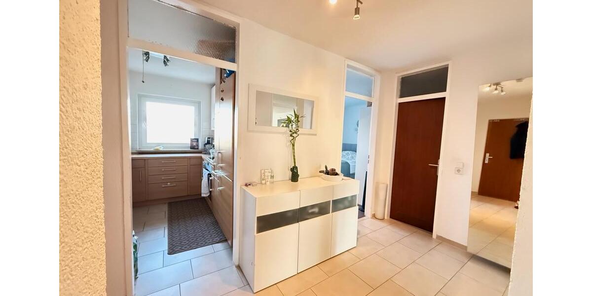 Etagenwohnung Sachsenheim - 3 Zimmer, 83 m&sup2;, 319.000&euro; | Angebot:25883502