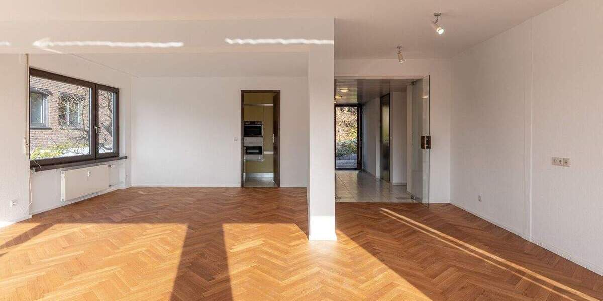 Etagenwohnung Böblingen - 5 Zimmer, 157 m&sup2;, 565.000&euro; | Angebot:24684385