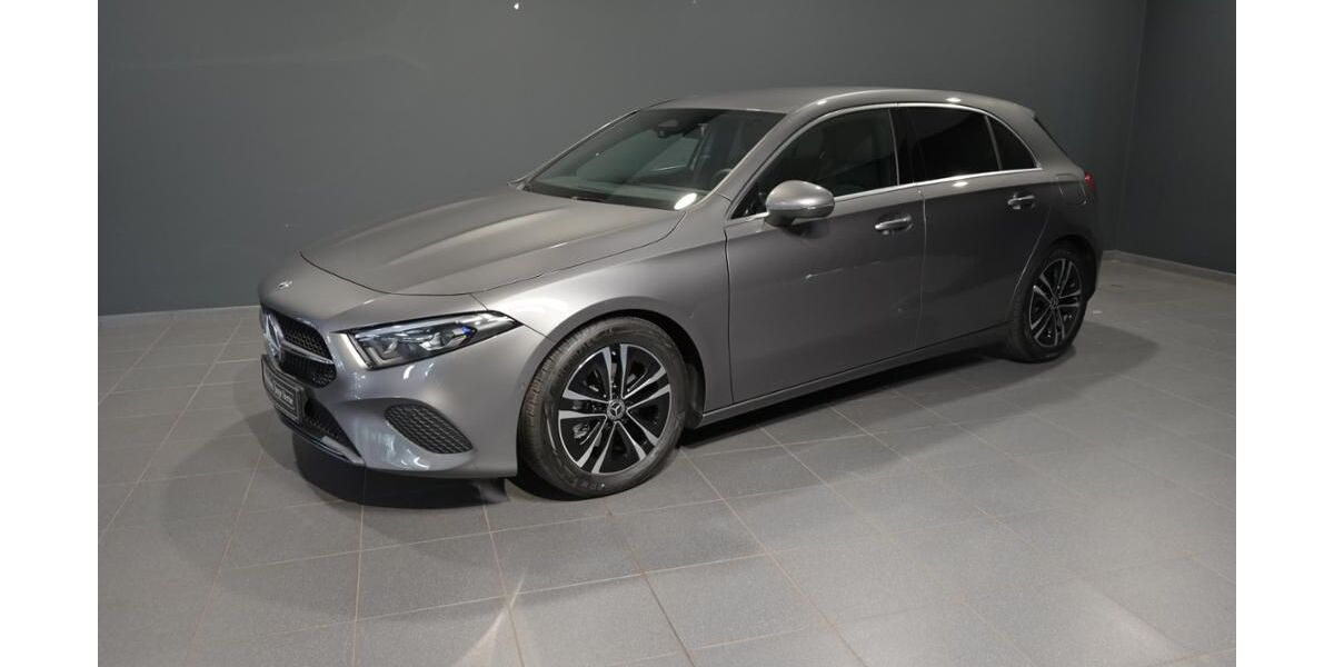 Mercedes-Benz A 180 3.500 km 27.390 &euro; Waiblingen 71332