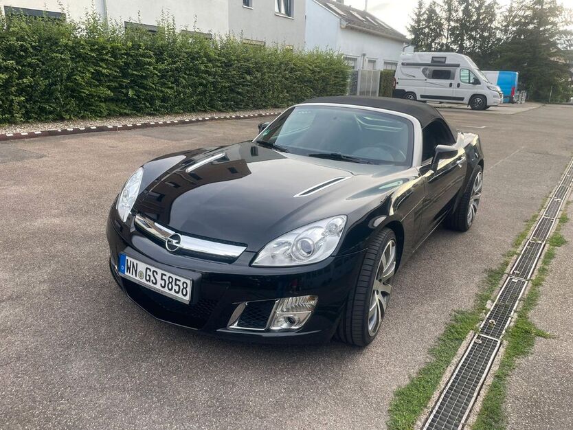 Opel GT 35.000 km 17.400 € Fellbach 70734