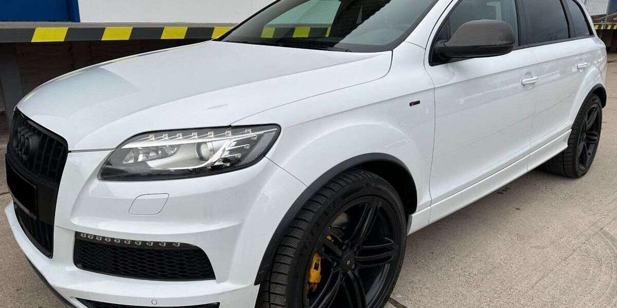 Audi Q7 215.000 km 17.900 &euro; Sindelfingen 71065