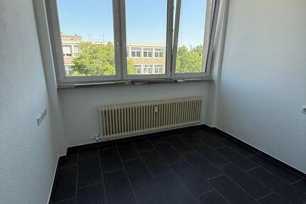 Wohnung Korntal-Münchingen Münchingen - 3 Zimmer, 88 m&sup2;, 1.350&euro; | Angebot:24840657